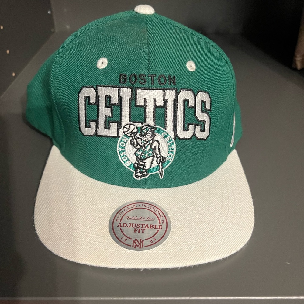 Mitchell & Ness Celtics Green and Gray Cap